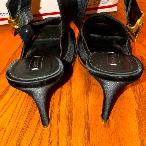BCBG MAXAZRIA BLACK SATIN LEATHER PLATFORM HEELS - Picture 3 of 10